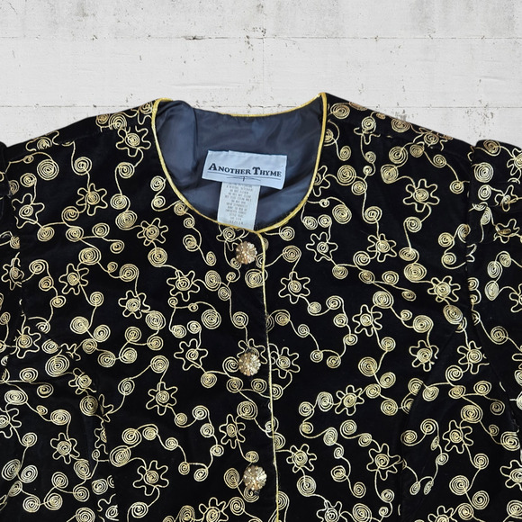 80s Vintage Black Velvet Gold Metallic Brocade Embroider USA Made Jacket Size 14 - Picture 3 of 10